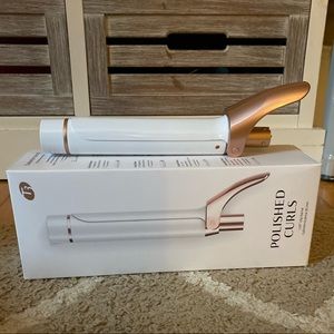 T3 Whirl Cnvrtbl Polished Curls 1.25” Clip Barrel